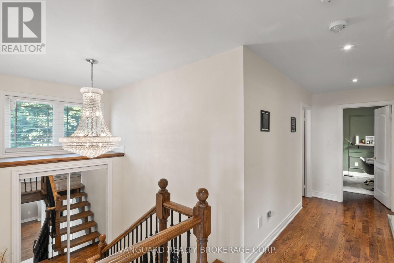 724 Lakelands Avenue, Innisfil, Ontario  L9S 4E6 - Photo 30 - N12468805