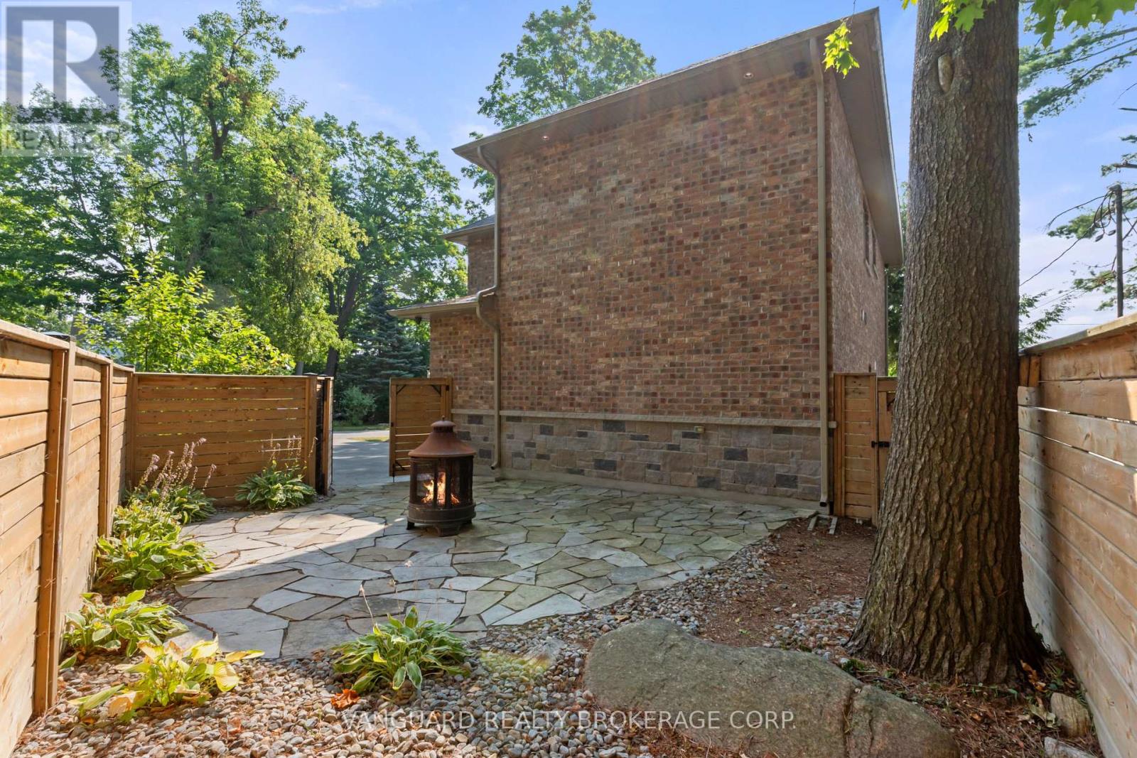 724 Lakelands Avenue, Innisfil, Ontario  L9S 4E6 - Photo 41 - N12468805