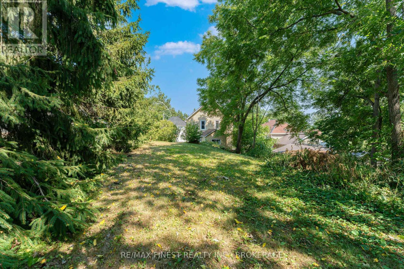 22 Miller Street, Lansdowne Village, Ontario  K0E 1L0 - Photo 37 - X12468827