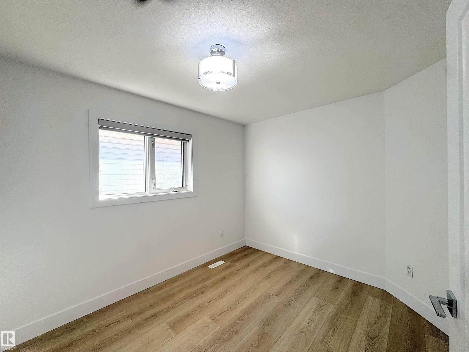 4337 21 Av Nw, Edmonton, Alberta  T6L 6L8 - Photo 26 - E4462526
