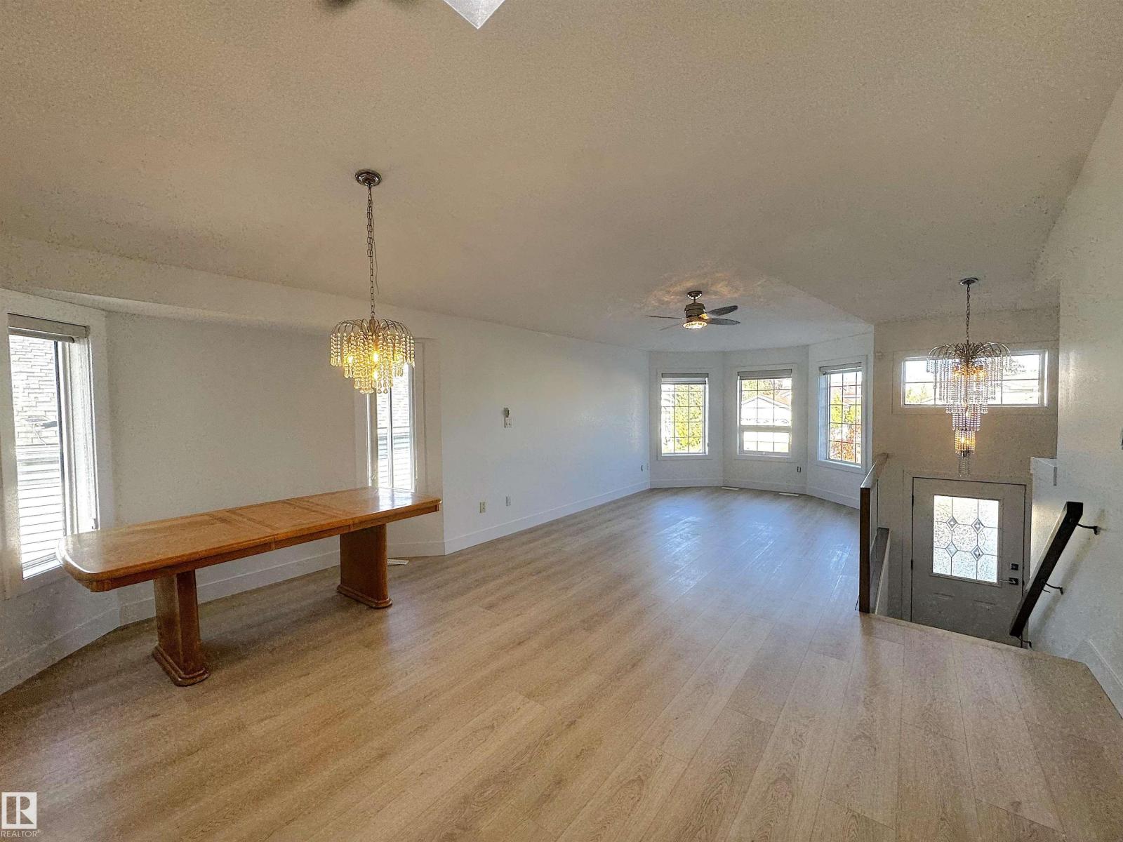 4337 21 Av Nw, Edmonton, Alberta  T6L 6L8 - Photo 9 - E4462526