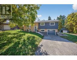 207 MERRETT DRIVE, Barrie, Ontario
