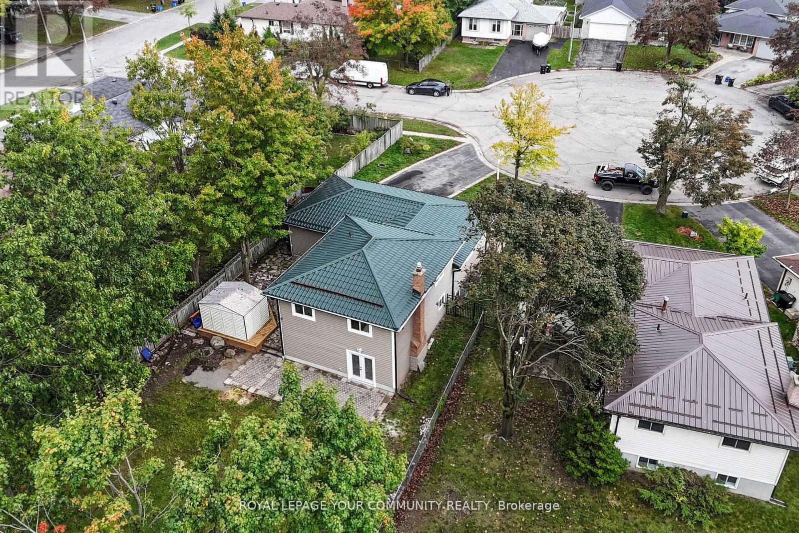 2 Charlotte Court, Barrie (Letitia Heights), Ontario  L4N 6B2 - Photo 38 - S12468785