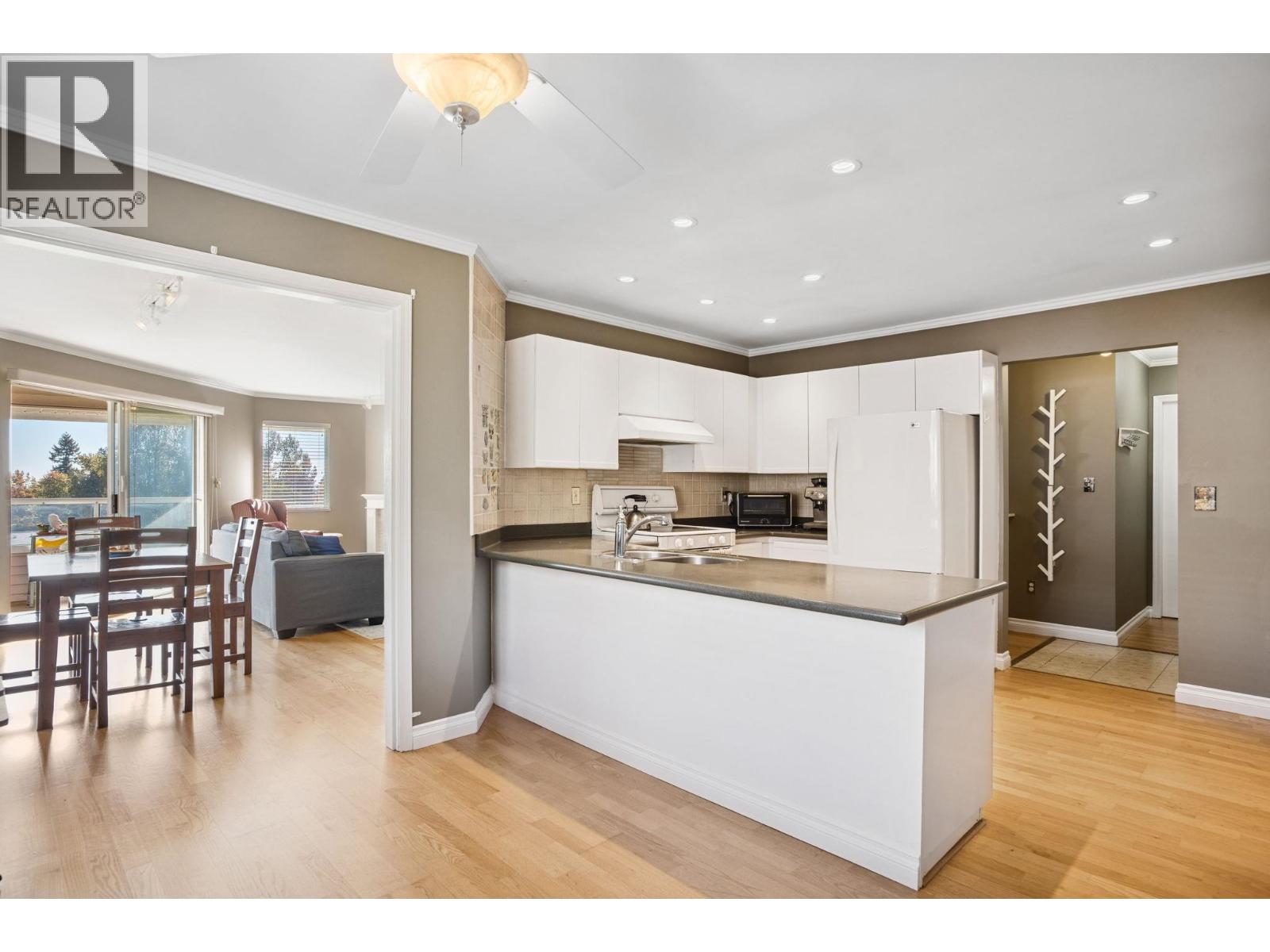 304 5350 Victory Street, Burnaby, British Columbia  V5J 1T1 - Photo 11 - R3059480