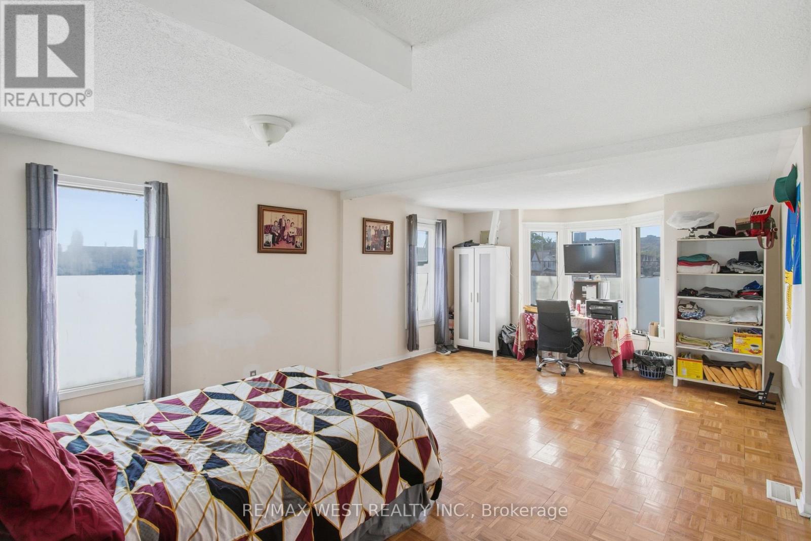 597 Barton Street E, Hamilton, Ontario  L8L 2Z6 - Photo 18 - X12460486