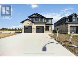 7 DOERR COURT, North Middlesex, Ontario