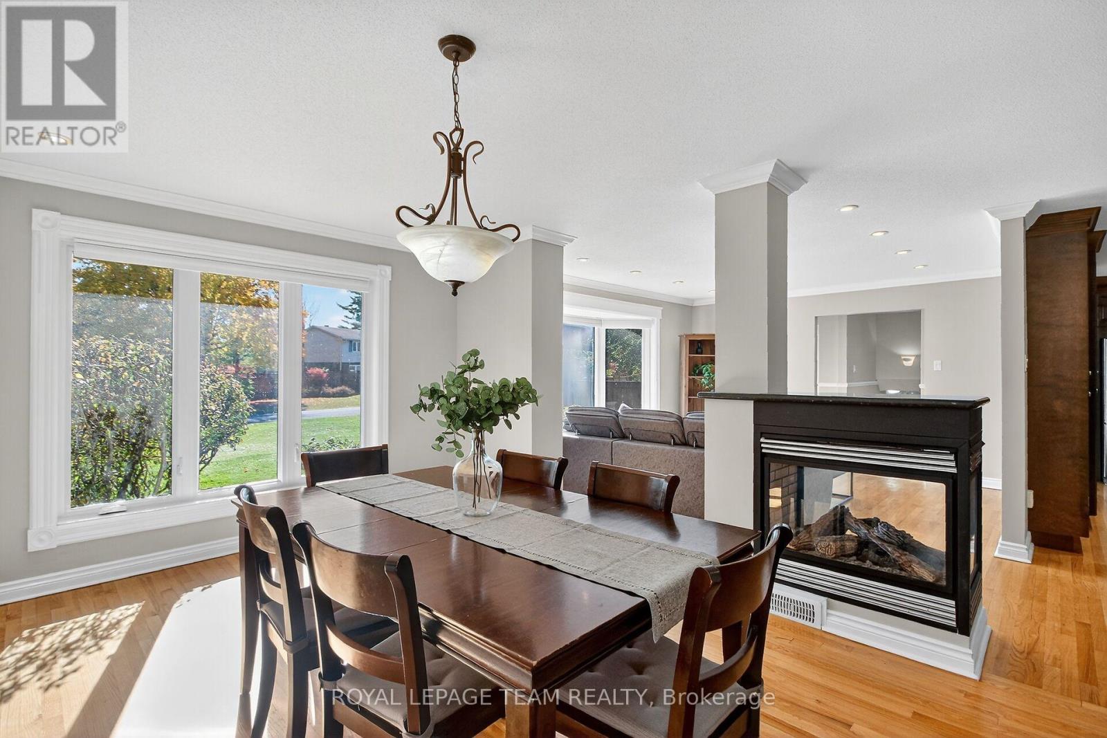 1079 Christopher Drive, Ottawa, Ontario  K4M 1J2 - Photo 11 - X12468852