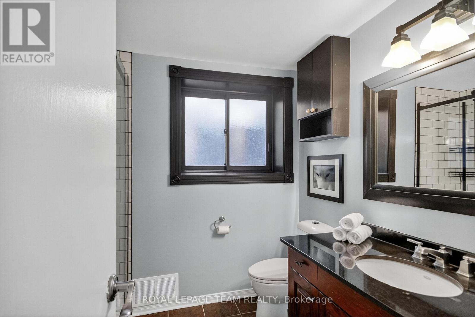 1079 Christopher Drive, Ottawa, Ontario  K4M 1J2 - Photo 31 - X12468852