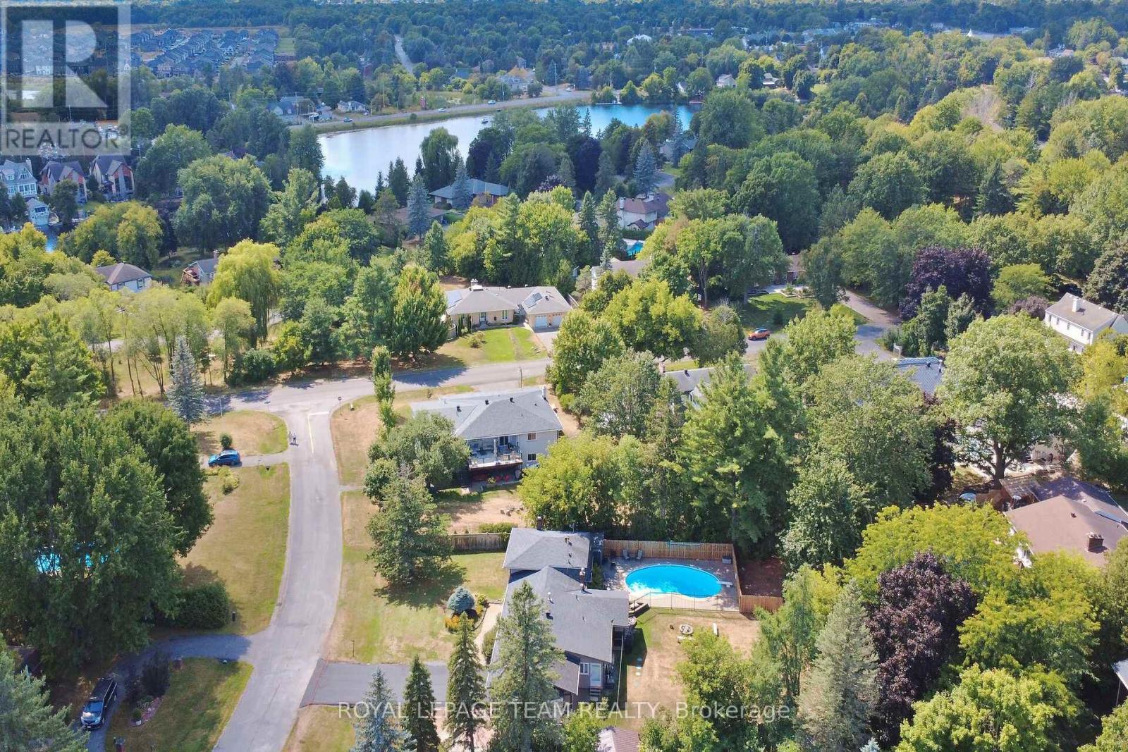 1079 Christopher Drive, Ottawa, Ontario  K4M 1J2 - Photo 42 - X12468852