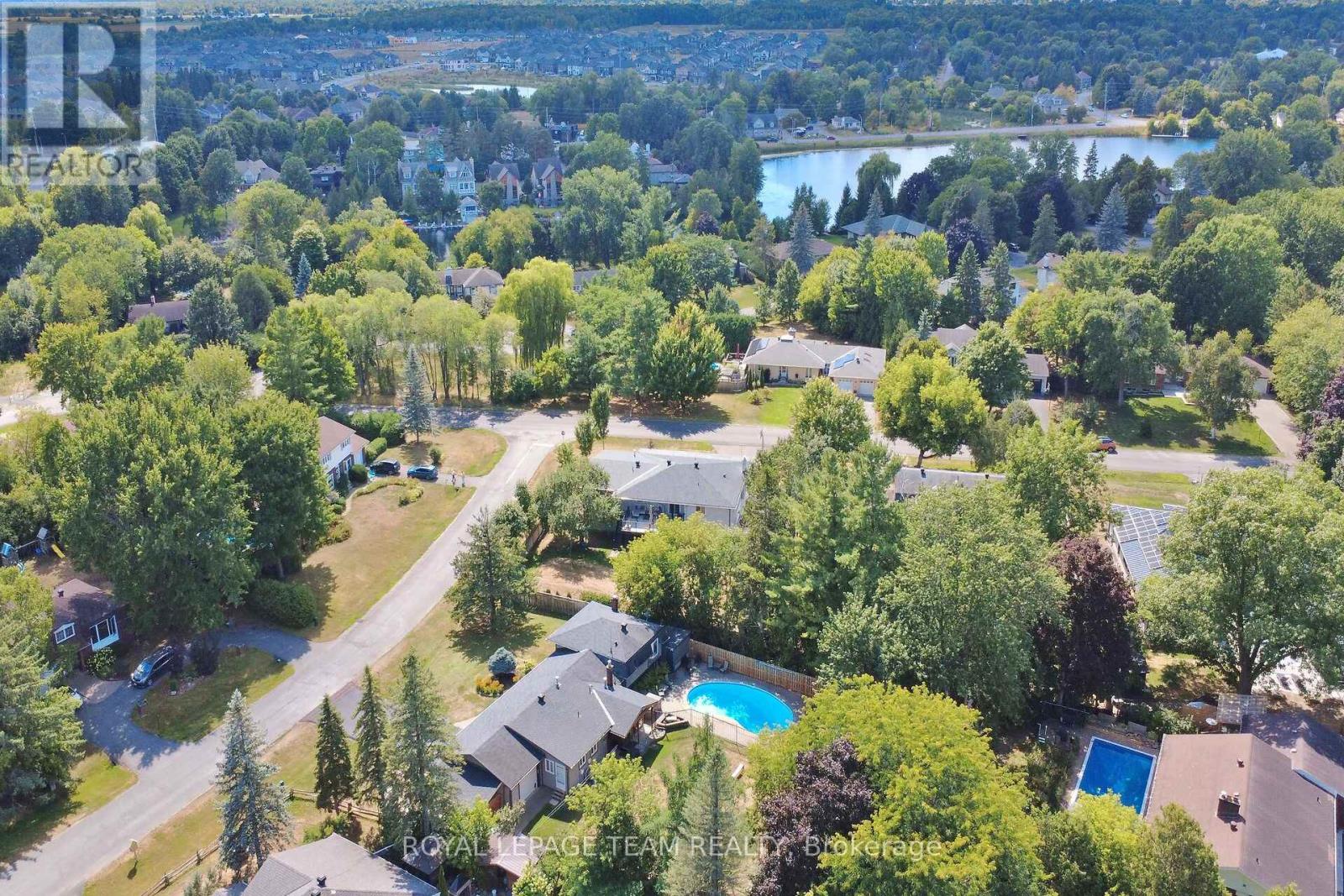1079 Christopher Drive, Ottawa, Ontario  K4M 1J2 - Photo 48 - X12468852