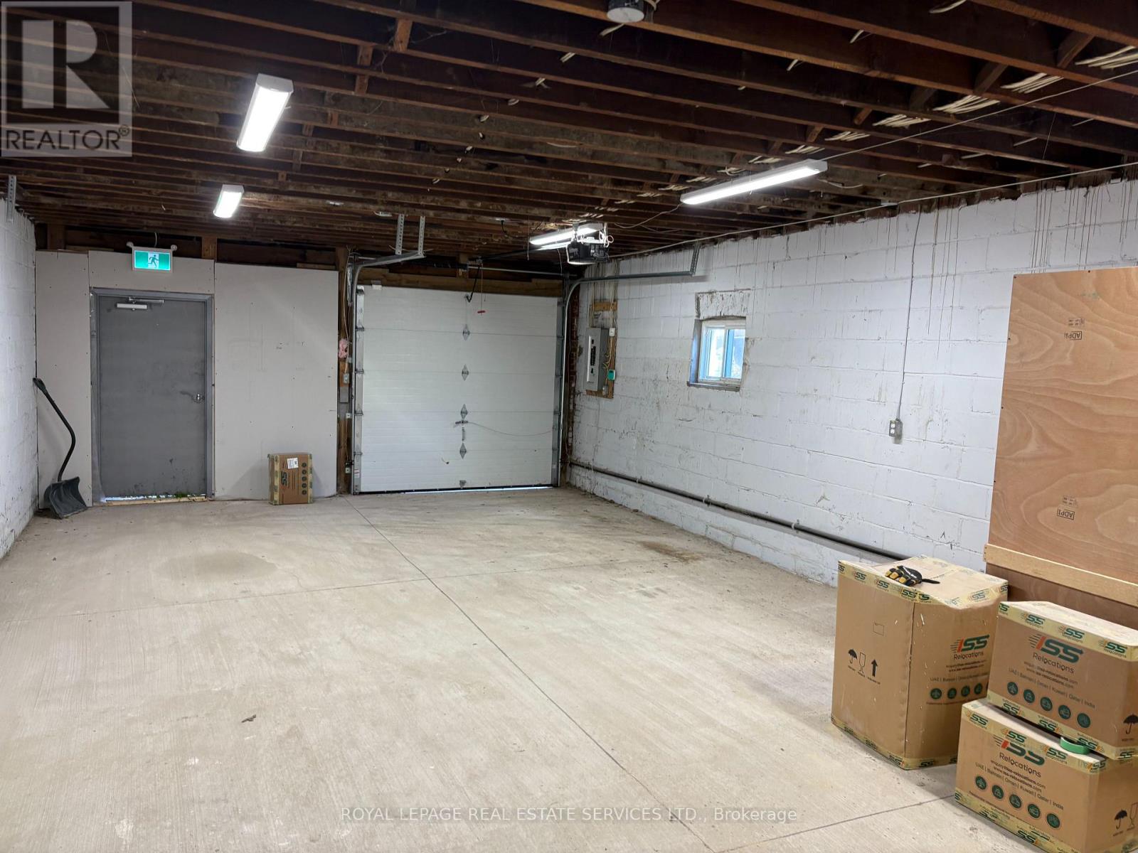 8 Mimico Avenue, Toronto, Ontario  M8V 1R1 - Photo 13 - W12468718
