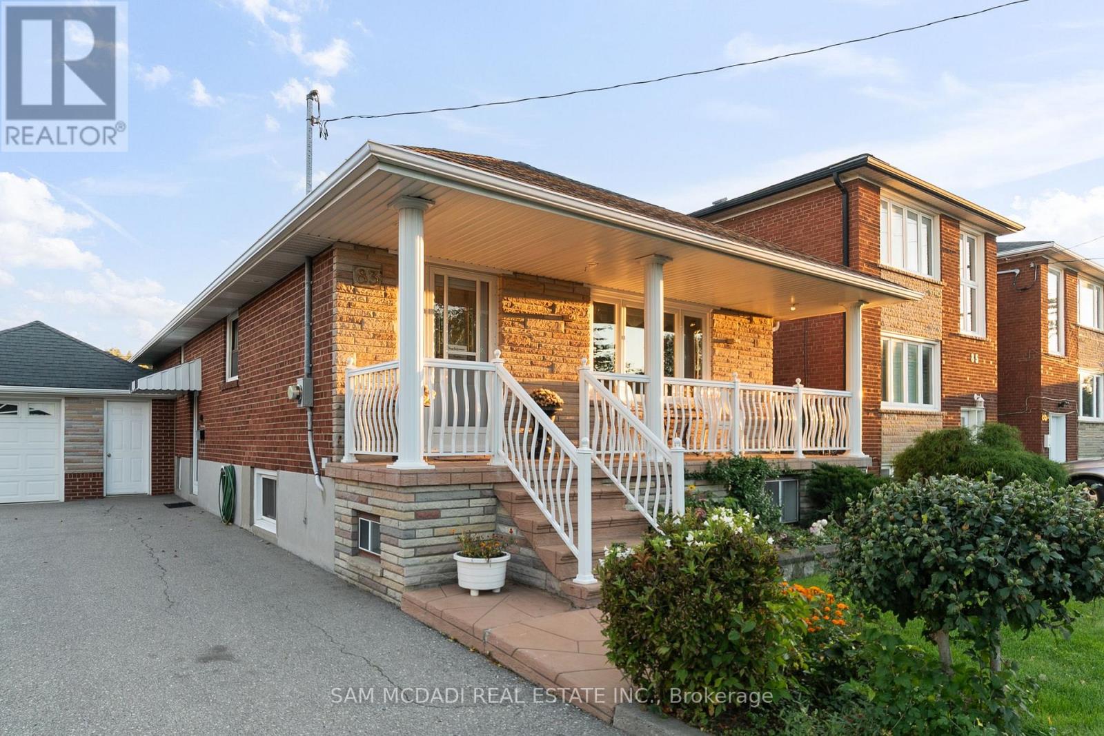 83 Evans Avenue, Toronto, Ontario  M8Z 1H7 - Photo 9 - W12468739