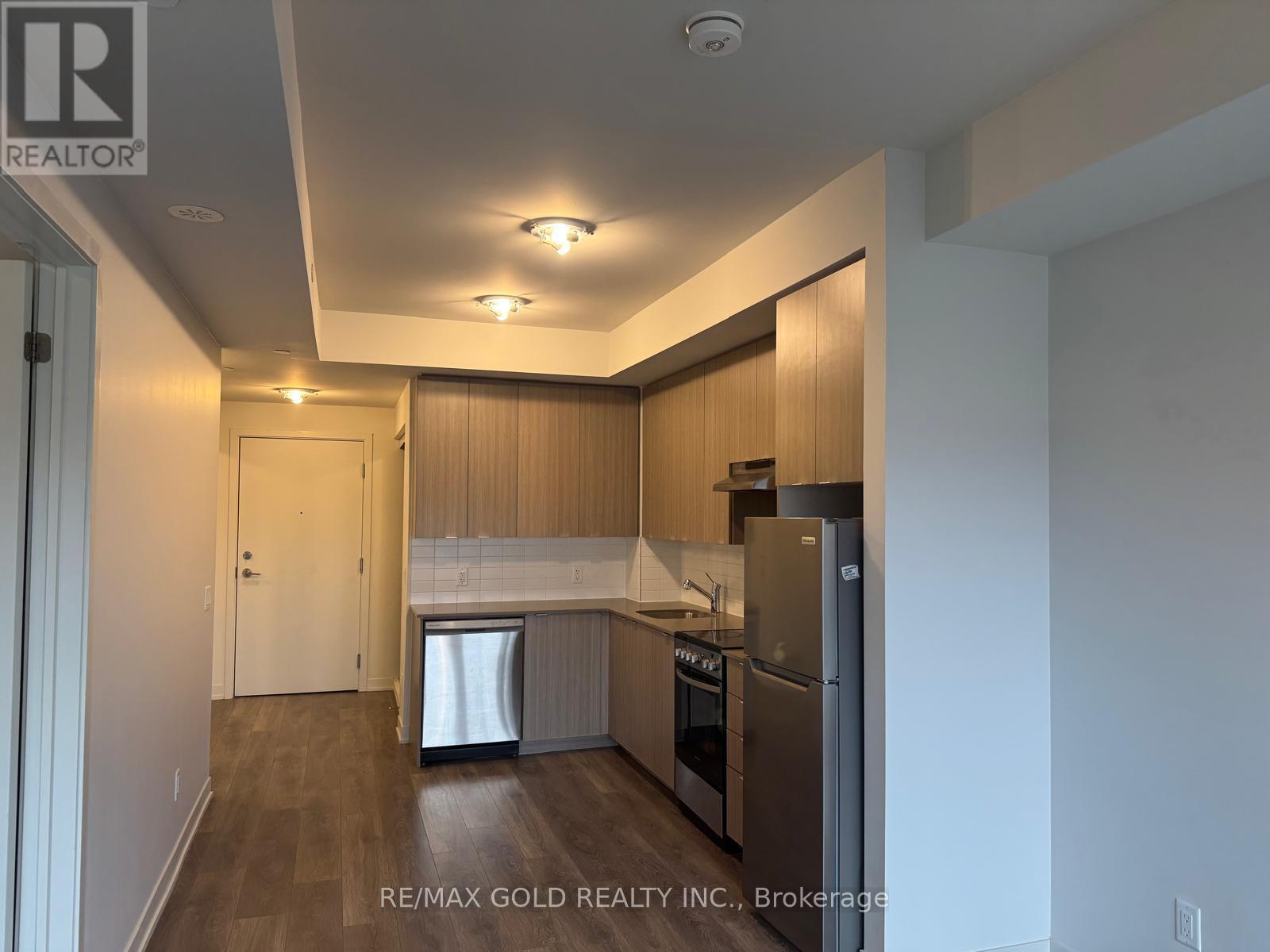 206 - 58 Sky Harbour Drive, Brampton, Ontario  L6Y 6J1 - Photo 6 - W12468767