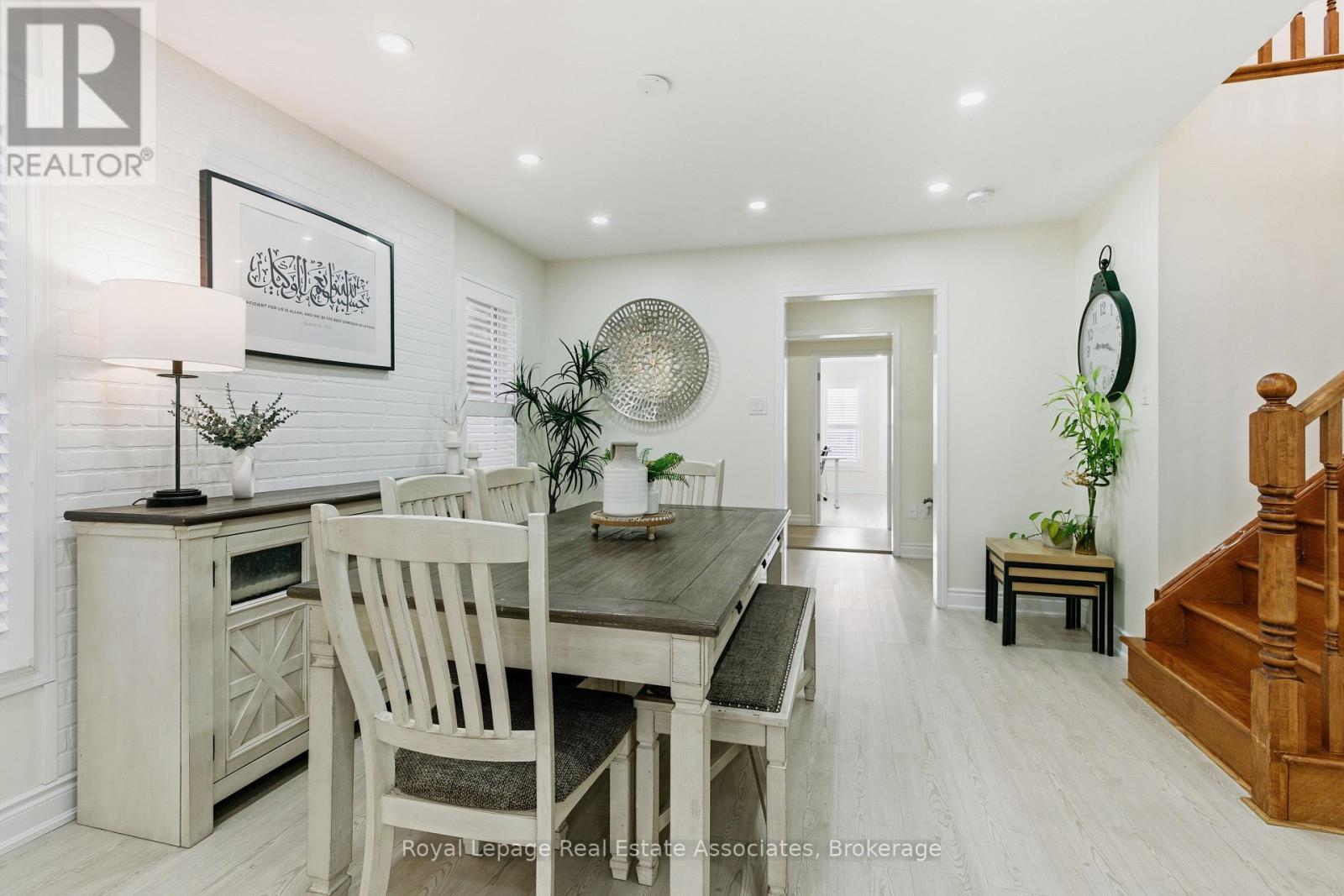 435 Pozbou Crescent, Milton, Ontario  L9T 8H8 - Photo 8 - W12468777