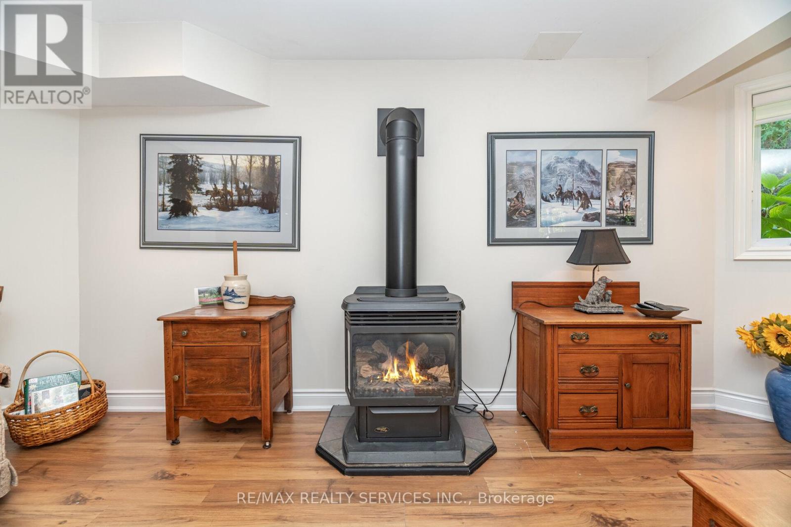 24 Putney Road, Caledon, Ontario  L7C 1R4 - Photo 25 - W12468820