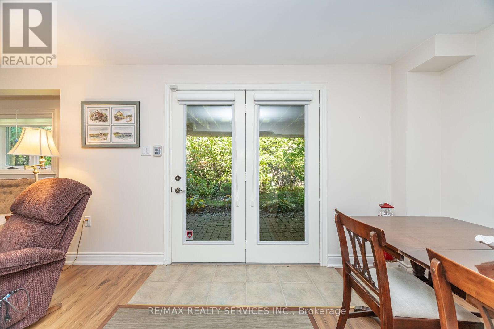 24 Putney Road, Caledon, Ontario  L7C 1R4 - Photo 35 - W12468820