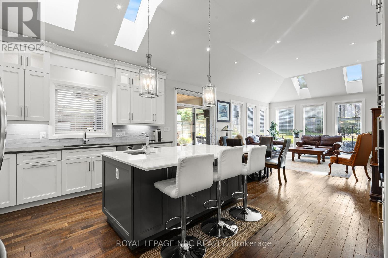 12 David Lowrey Court, Niagara-On-The-Lake, Ontario  L0S 1J1 - Photo 10 - X12468853