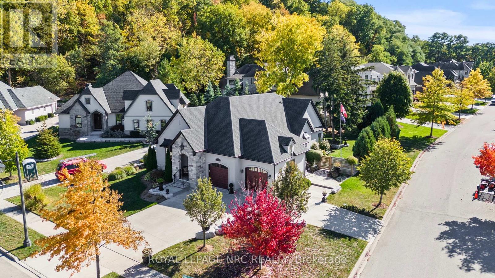 12 David Lowrey Court, Niagara-On-The-Lake, Ontario  L0S 1J1 - Photo 2 - X12468853