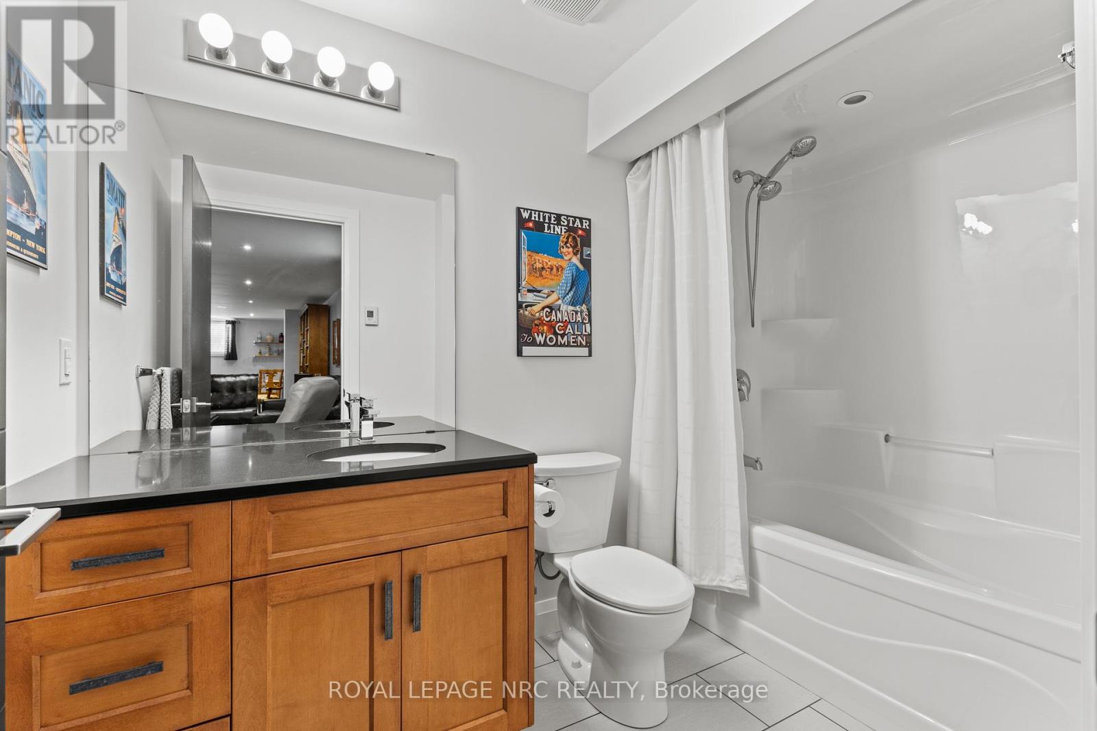 12 David Lowrey Court, Niagara-On-The-Lake, Ontario  L0S 1J1 - Photo 32 - X12468853