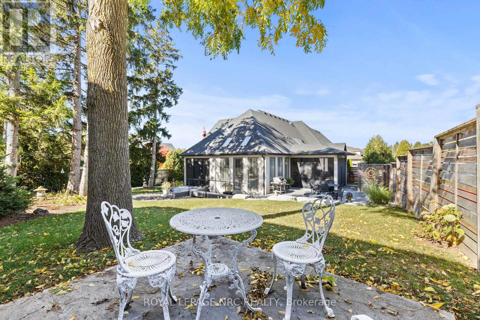 12 David Lowrey Court, Niagara-On-The-Lake, Ontario  L0S 1J1 - Photo 38 - X12468853