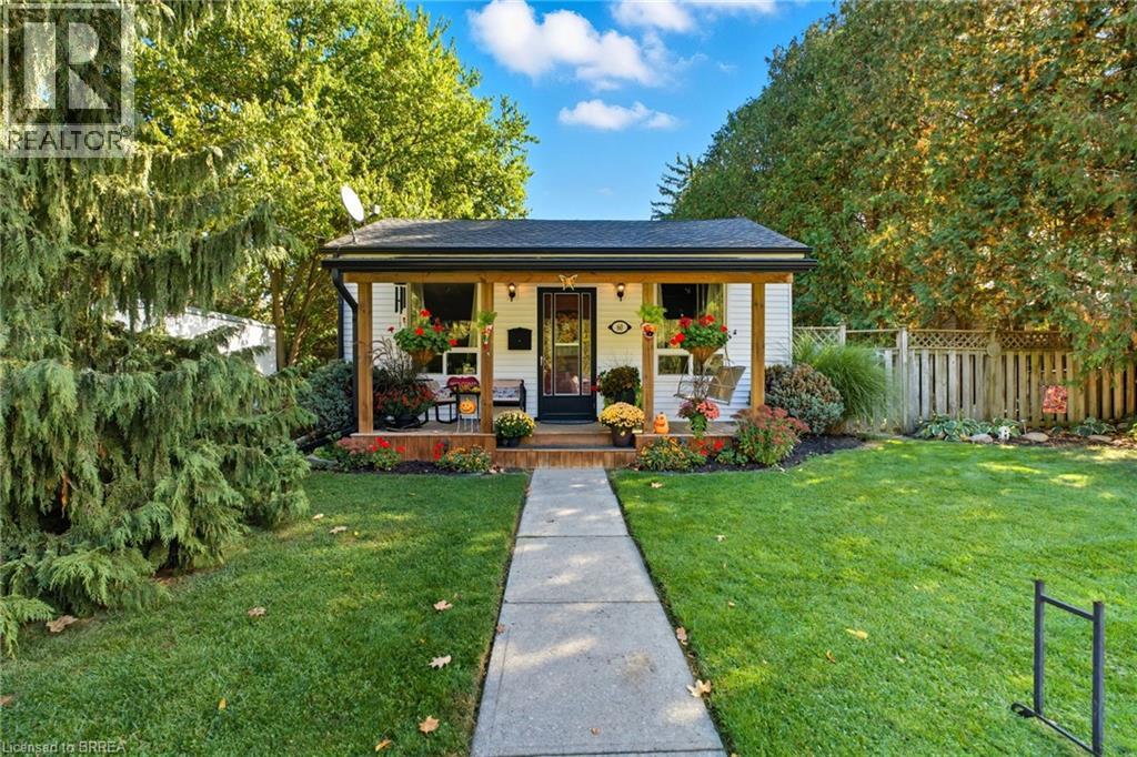 60 Washington Street, Paris, Ontario  N3L 2A8 - Photo 1 - 40777561