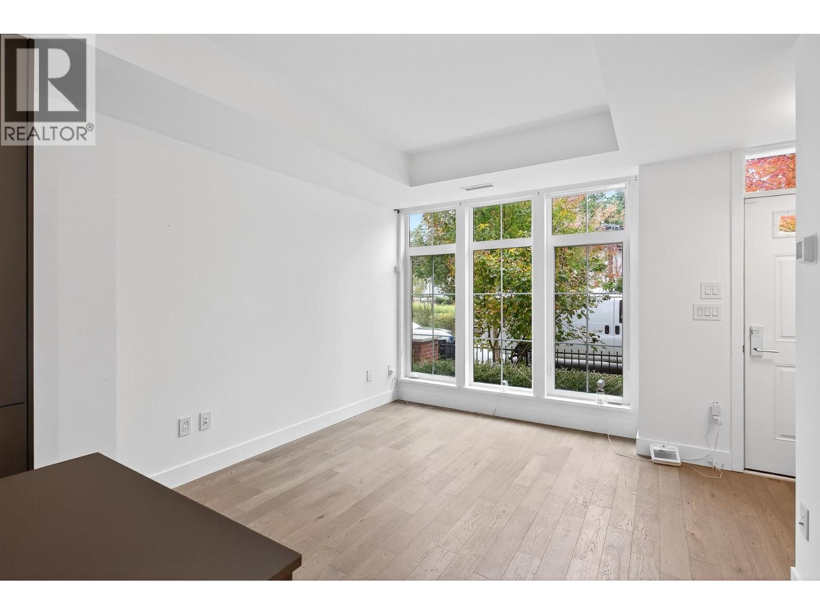 109 2070 Curling Road, North Vancouver, British Columbia  V7P 0C9 - Photo 14 - R3047197