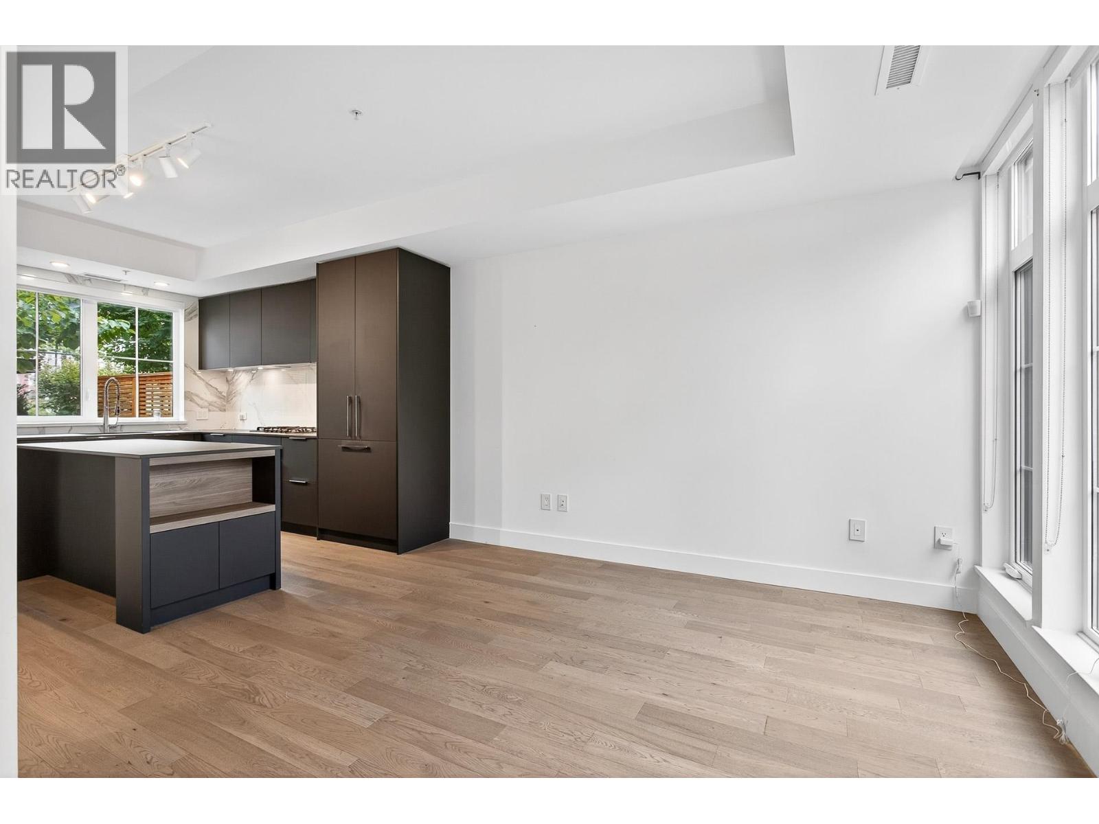 109 2070 Curling Road, North Vancouver, British Columbia  V7P 0C9 - Photo 11 - R3047197
