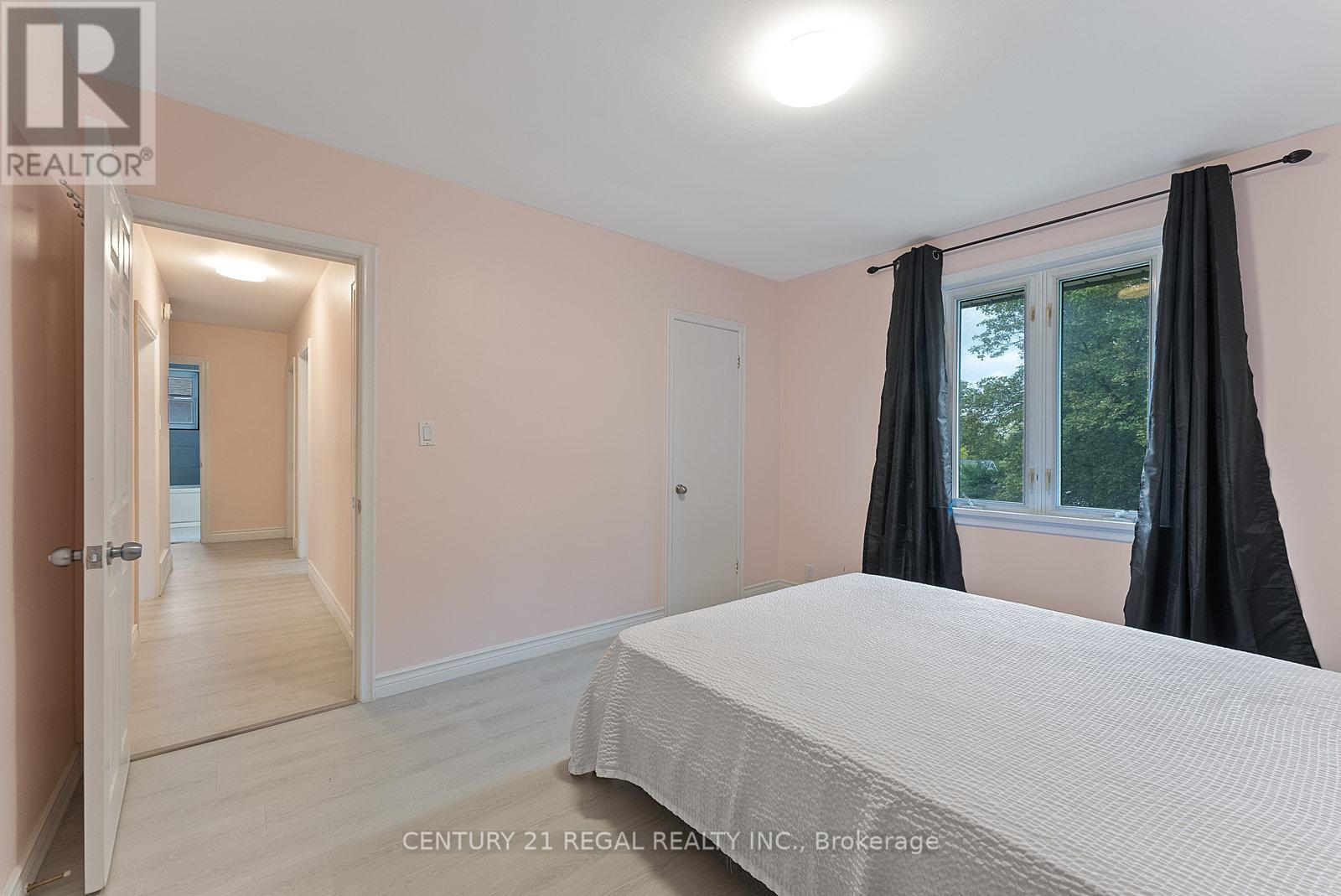 21 Louisa Drive, Guelph, Ontario  N1E 4T4 - Photo 14 - X12468696