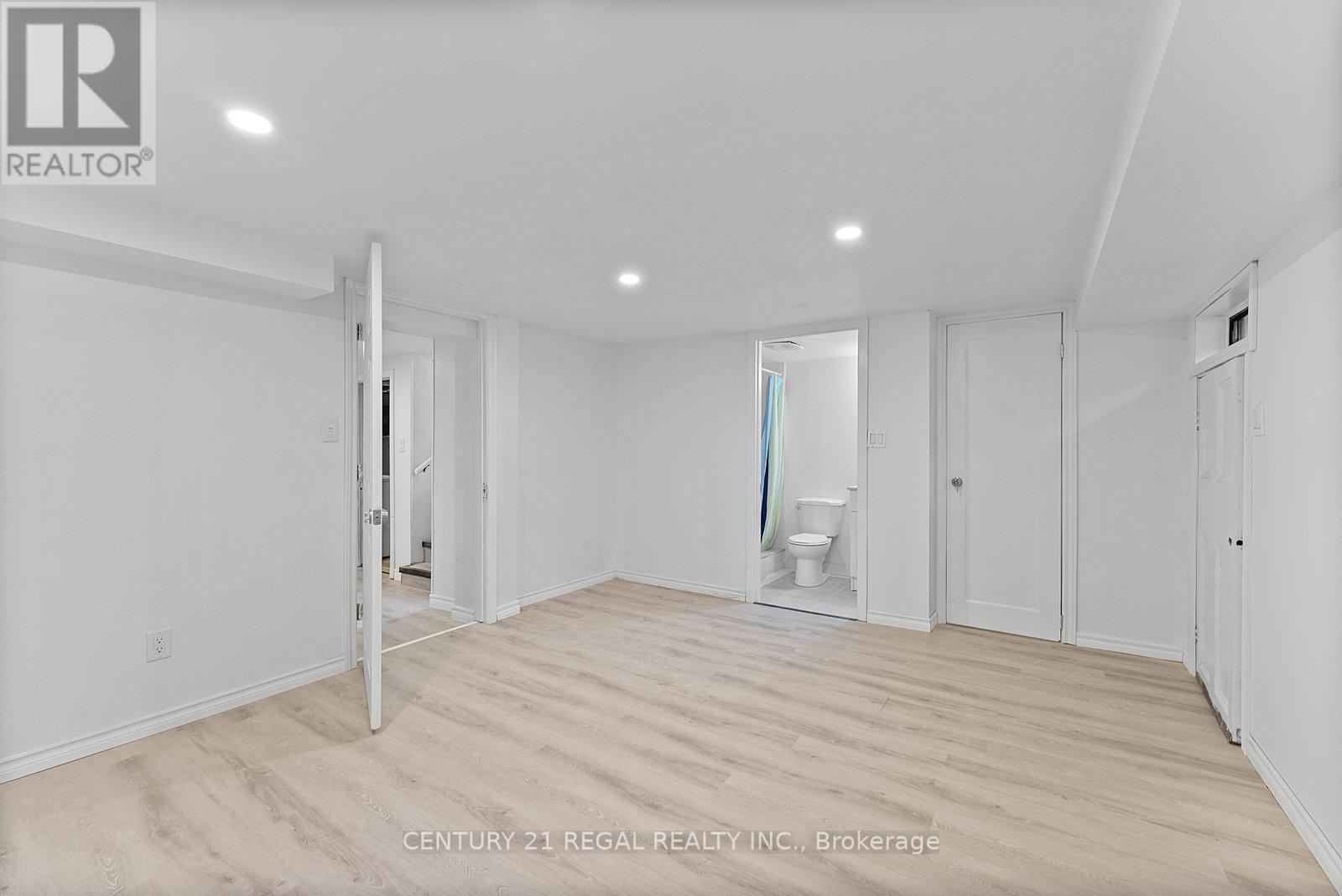 21 Louisa Drive, Guelph, Ontario  N1E 4T4 - Photo 25 - X12468696