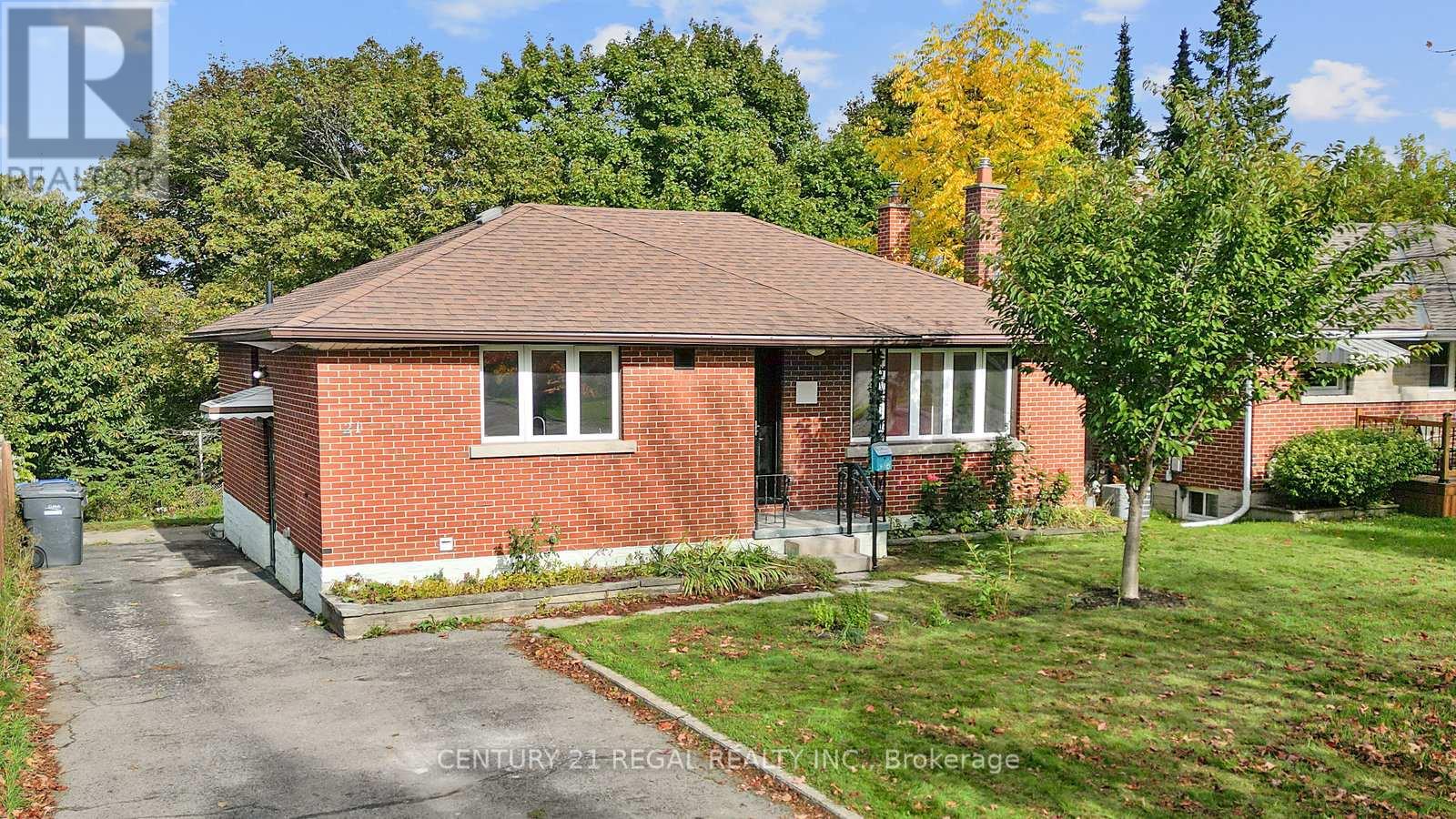21 Louisa Drive, Guelph, Ontario  N1E 4T4 - Photo 50 - X12468696