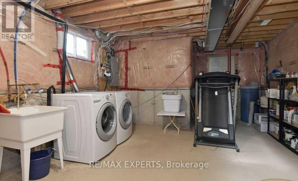 333 Berry Street, Shelburne, Ontario  L9V 3C1 - Photo 5 - X12468768