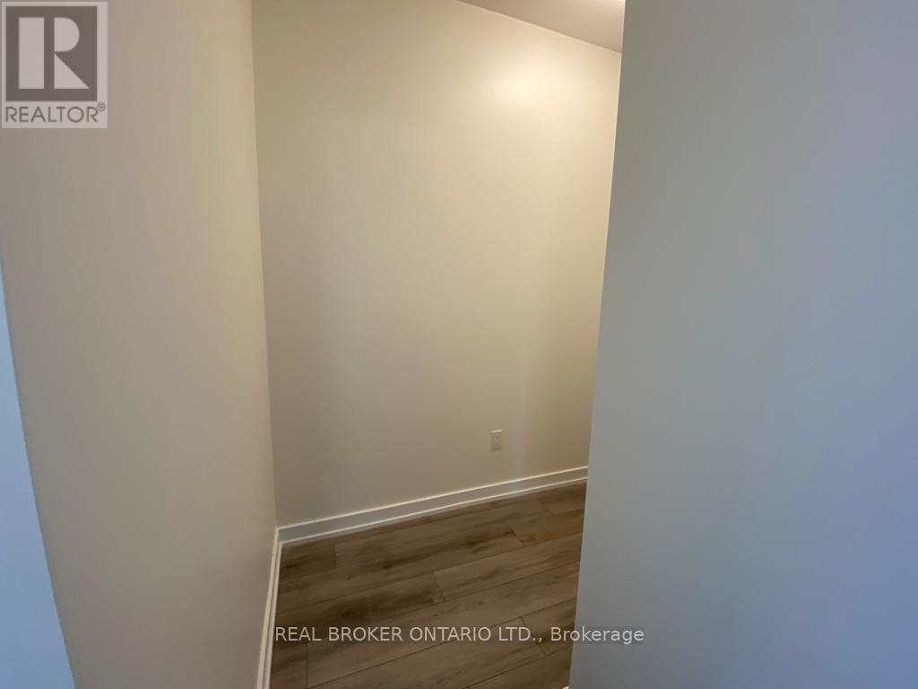 402 - 251 Northfield Drive E, Waterloo, Ontario  N2K 3H4 - Photo 19 - X12468793