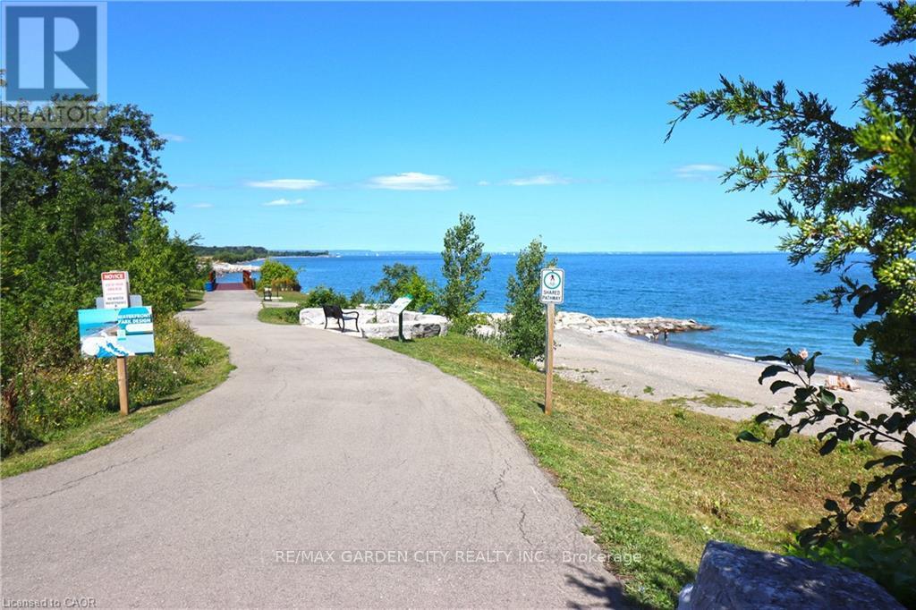 408 - 10 Concord Place, Grimsby, Ontario  L3M 0G6 - Photo 34 - X12468797