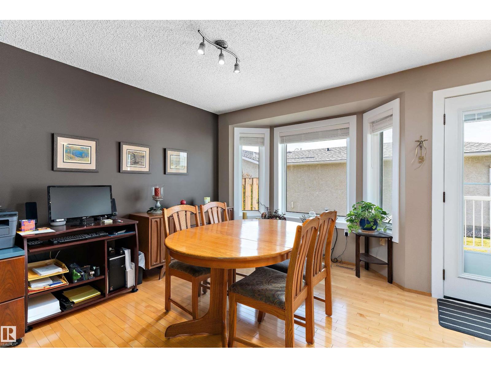 6562 158 Av Nw, Edmonton, Alberta  T5Y 2S7 - Photo 10 - E4462541