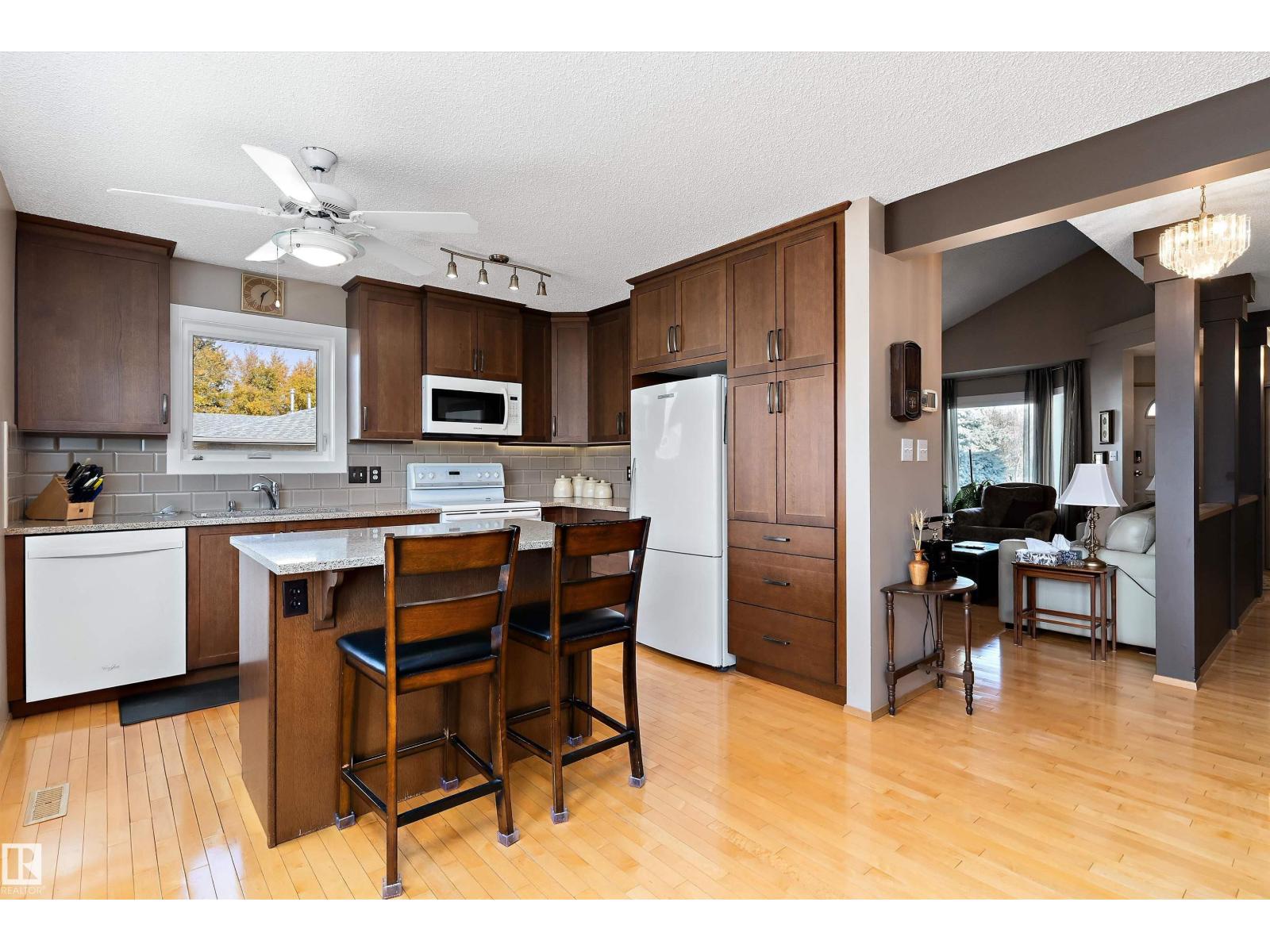 6562 158 Av Nw, Edmonton, Alberta  T5Y 2S7 - Photo 13 - E4462541