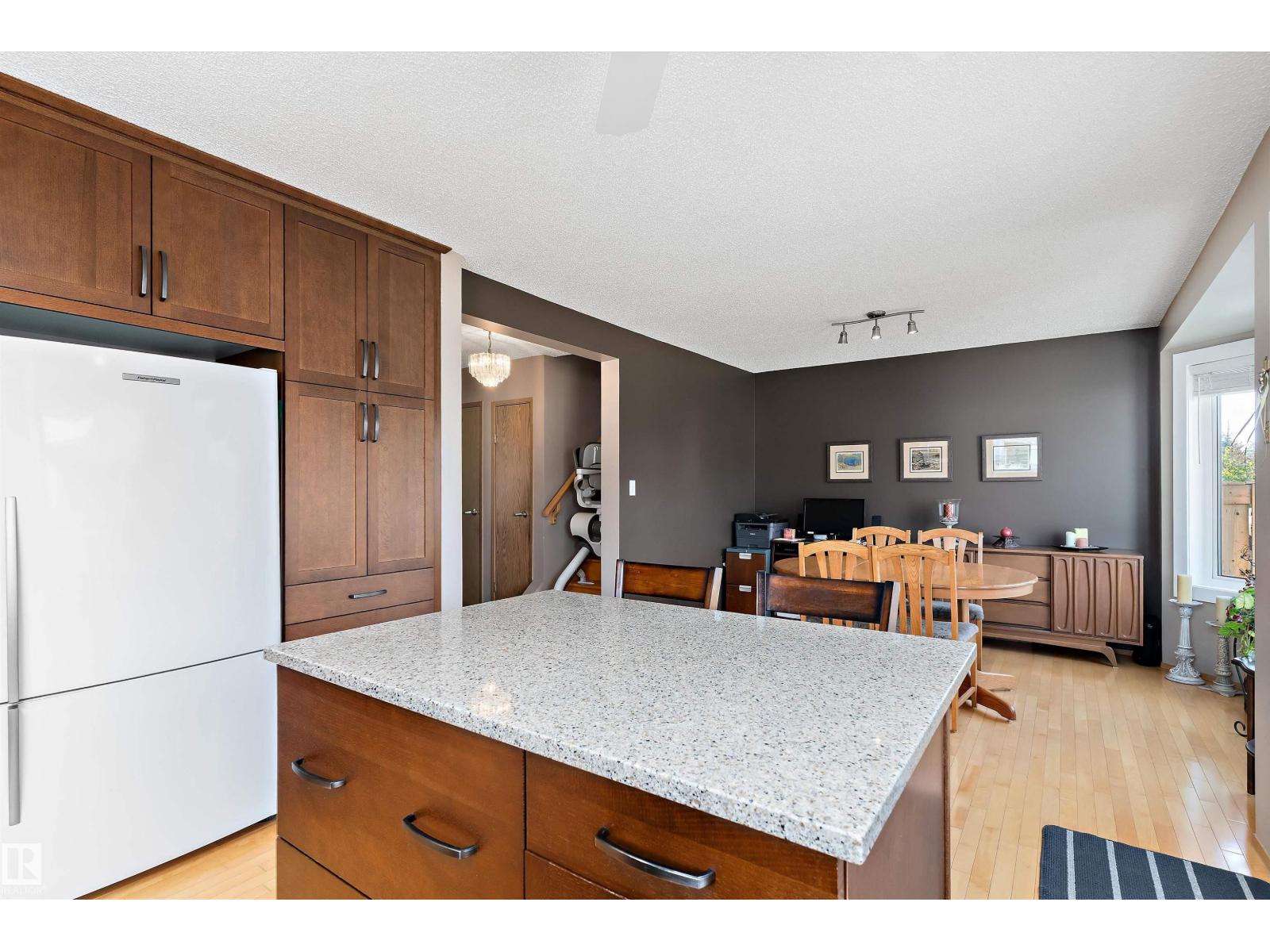 6562 158 Av Nw, Edmonton, Alberta  T5Y 2S7 - Photo 16 - E4462541