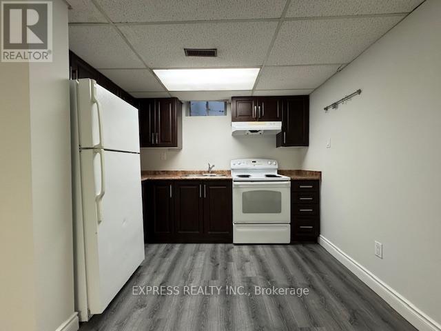 Lower - 1328 Avenue Road, Toronto, Ontario  M5N 2G9 - Photo 11 - C12426239