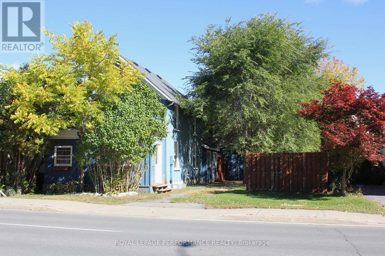 125 Augustus Street S, Cornwall, Ontario  K6J 3V9 - Photo 2 - X12468894