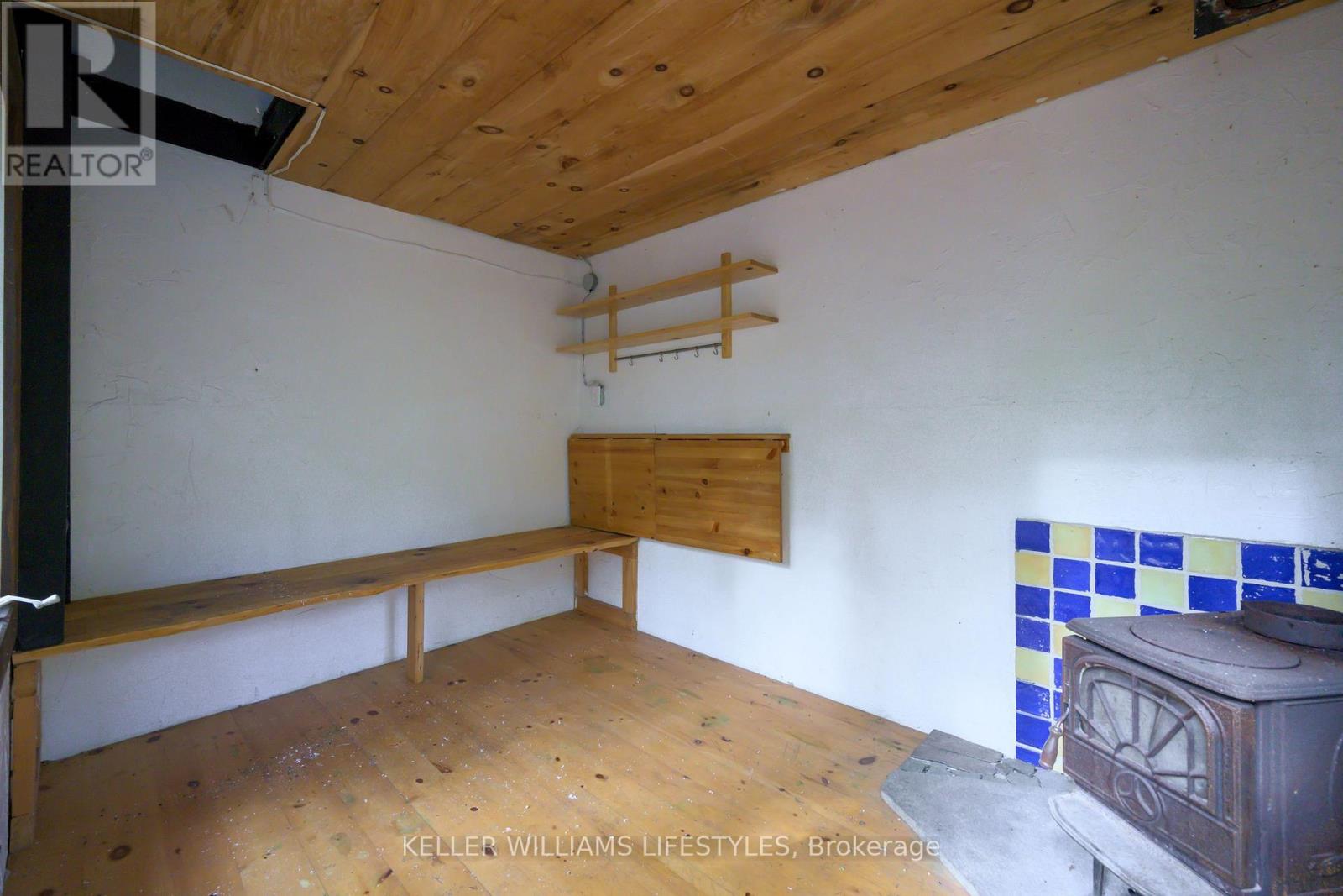 15083 Medway Road, Middlesex Centre, Ontario  N0M 1C0 - Photo 35 - X12446266