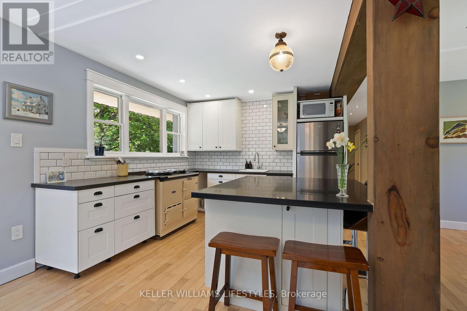 15083 Medway Road, Middlesex Centre, Ontario  N0M 1C0 - Photo 15 - X12446266