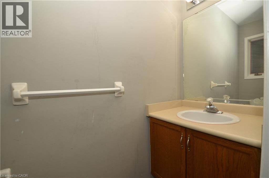 25 Devine Crescent, Thorold, Ontario  L2V 5A4 - Photo 28 - 40780054