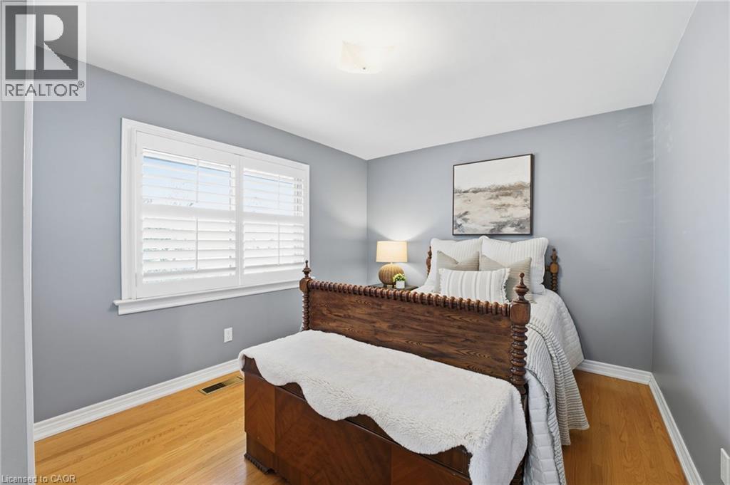 37 Kensington Avenue, Kitchener, Ontario  N2B 1J5 - Photo 13 - 40779959