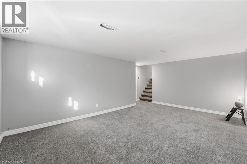 37 Kensington Avenue, Kitchener, Ontario  N2B 1J5 - Photo 18 - 40779959