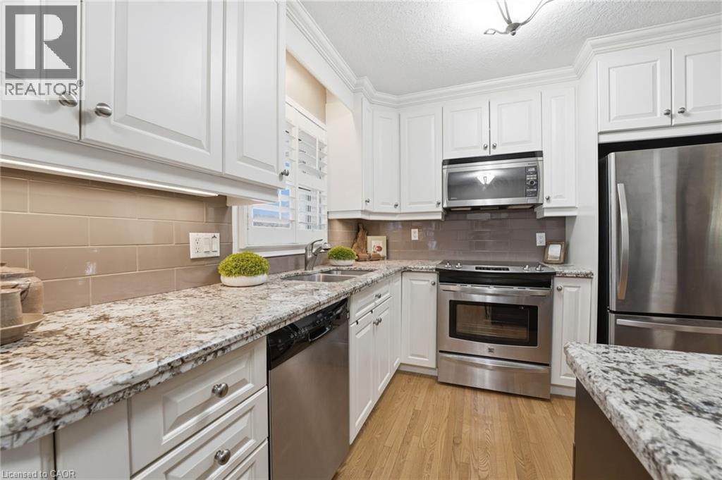 37 Kensington Avenue, Kitchener, Ontario  N2B 1J5 - Photo 9 - 40779959