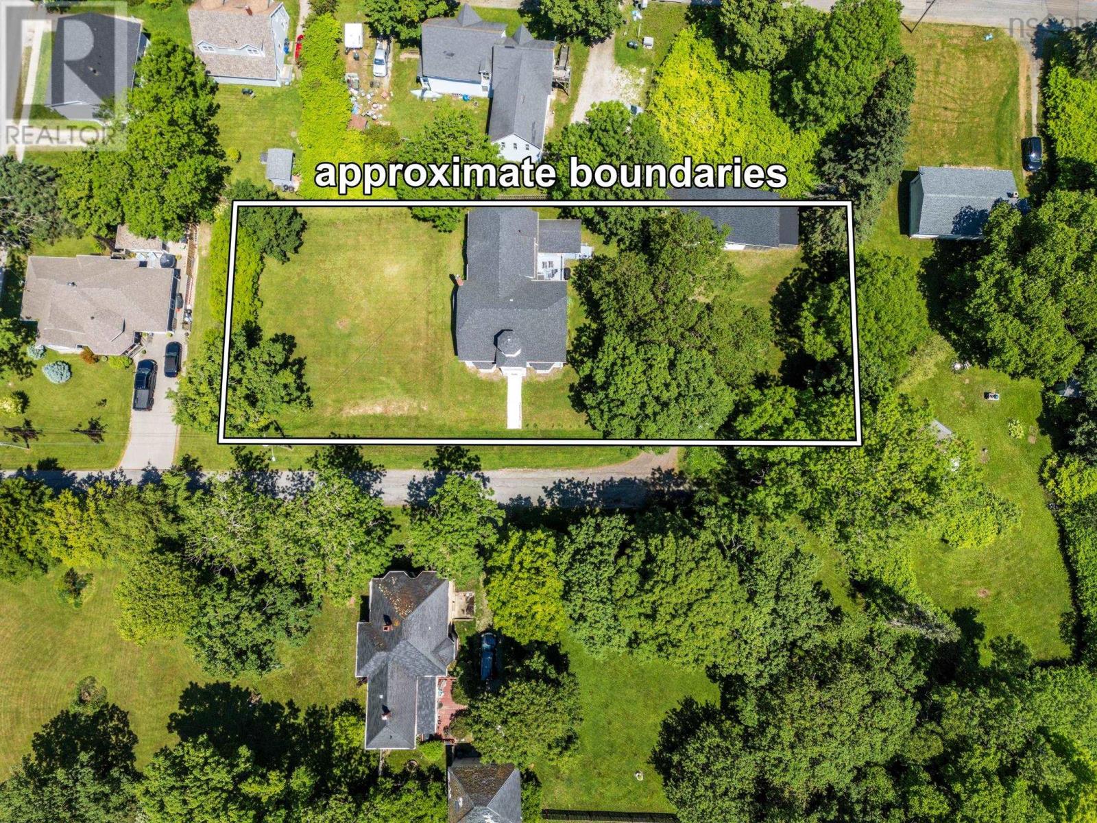 42 Queen Street, Yarmouth, Nova Scotia  B5A 3Y5 - Photo 40 - 202516663