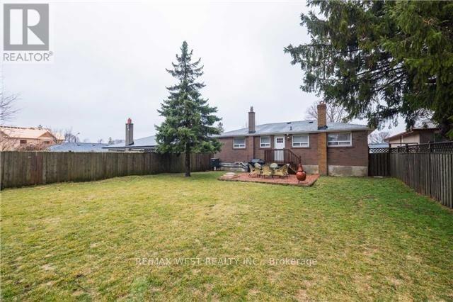 52 Tweedrock Crescent, Toronto, Ontario  M1E 4L5 - Photo 10 - E12468542