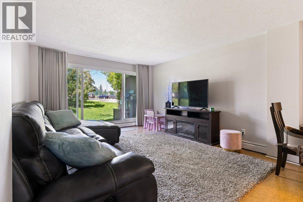 504, 8948 Elbow Drive Sw, Calgary, Alberta  T2V 0H9 - Photo 7 - A2261760