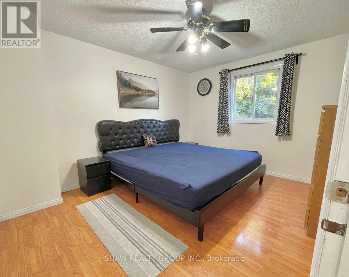 15 Glendan Court, Cambridge, Ontario  N1R 7N4 - Photo 21 - X12412710