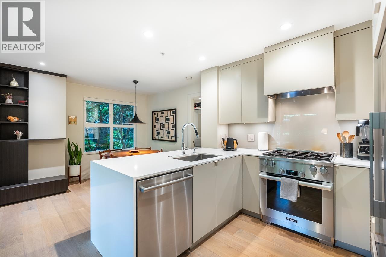 101 1858 W 5TH AVENUE, Vancouver, British Columbia
