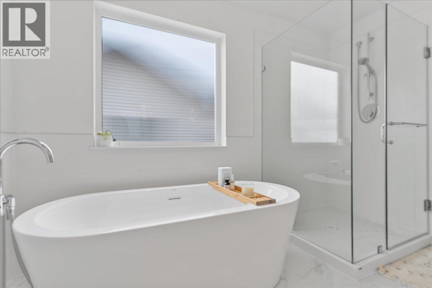 1451 Jacobi Place, Coquitlam, British Columbia  V3E 0N3 - Photo 30 - R3059479